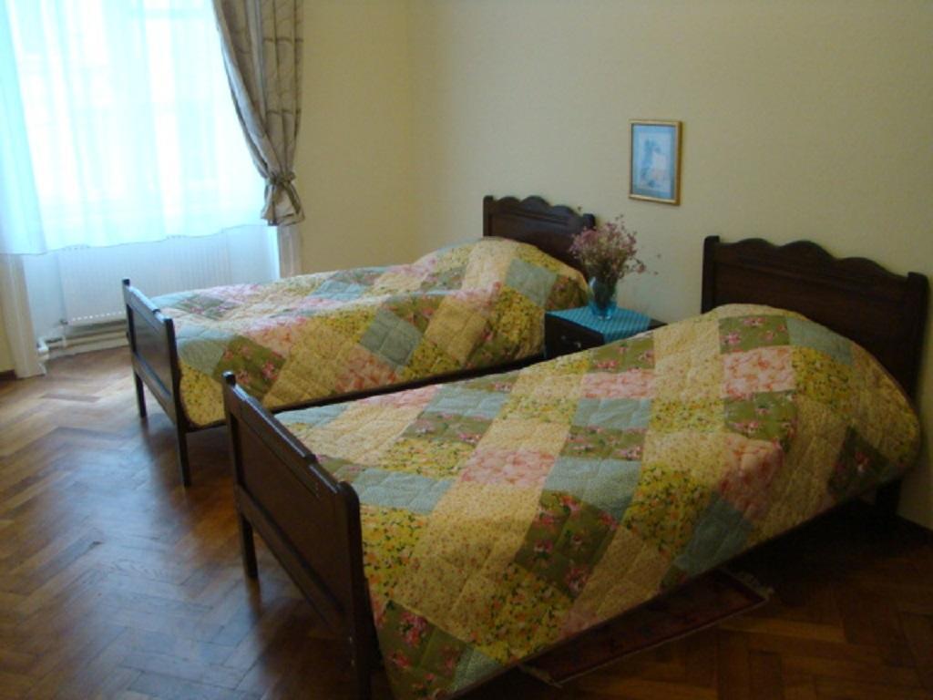 Apartment On Tabidze 3/5 Tbilisi Exterior foto